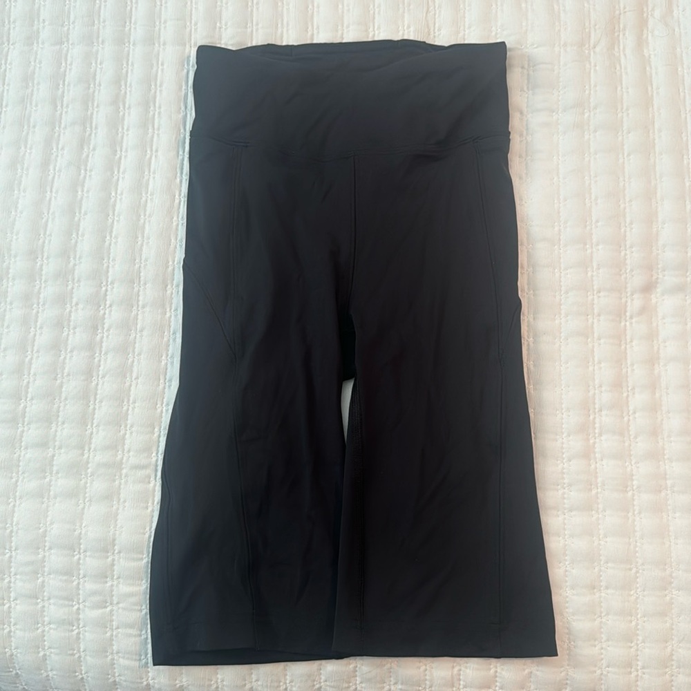 Size 2 Lulu Lemon Spandex Shorts 8”!